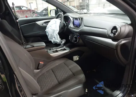 2022 Chevrolet Blazer Fwd 2Lt из США, поврежденный, VIN 3GNKBCR4XNS182579